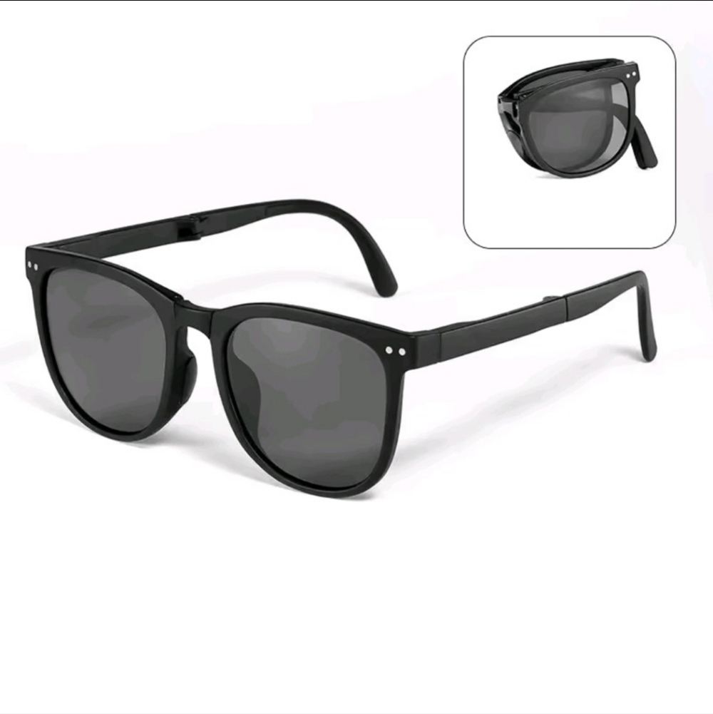 Unisex Foldable Stylish Black Lens Sunglasses